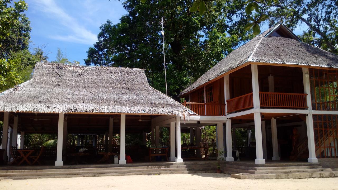 Jonaths Cottage Bunaken Εξωτερικό φωτογραφία