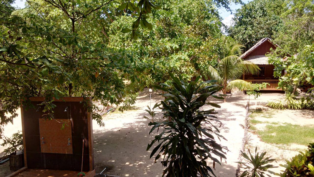 Jonaths Cottage Bunaken Εξωτερικό φωτογραφία