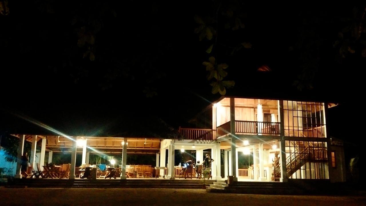 Jonaths Cottage Bunaken Εξωτερικό φωτογραφία