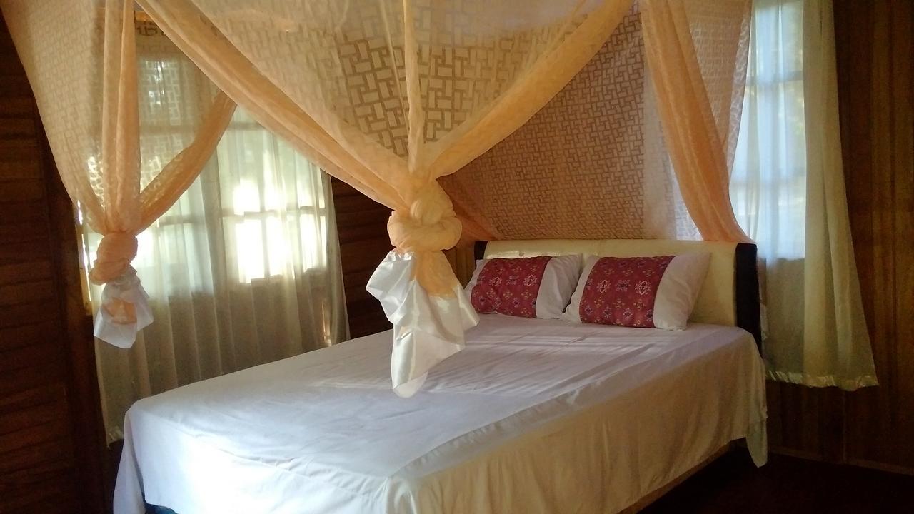 Jonaths Cottage Bunaken Εξωτερικό φωτογραφία