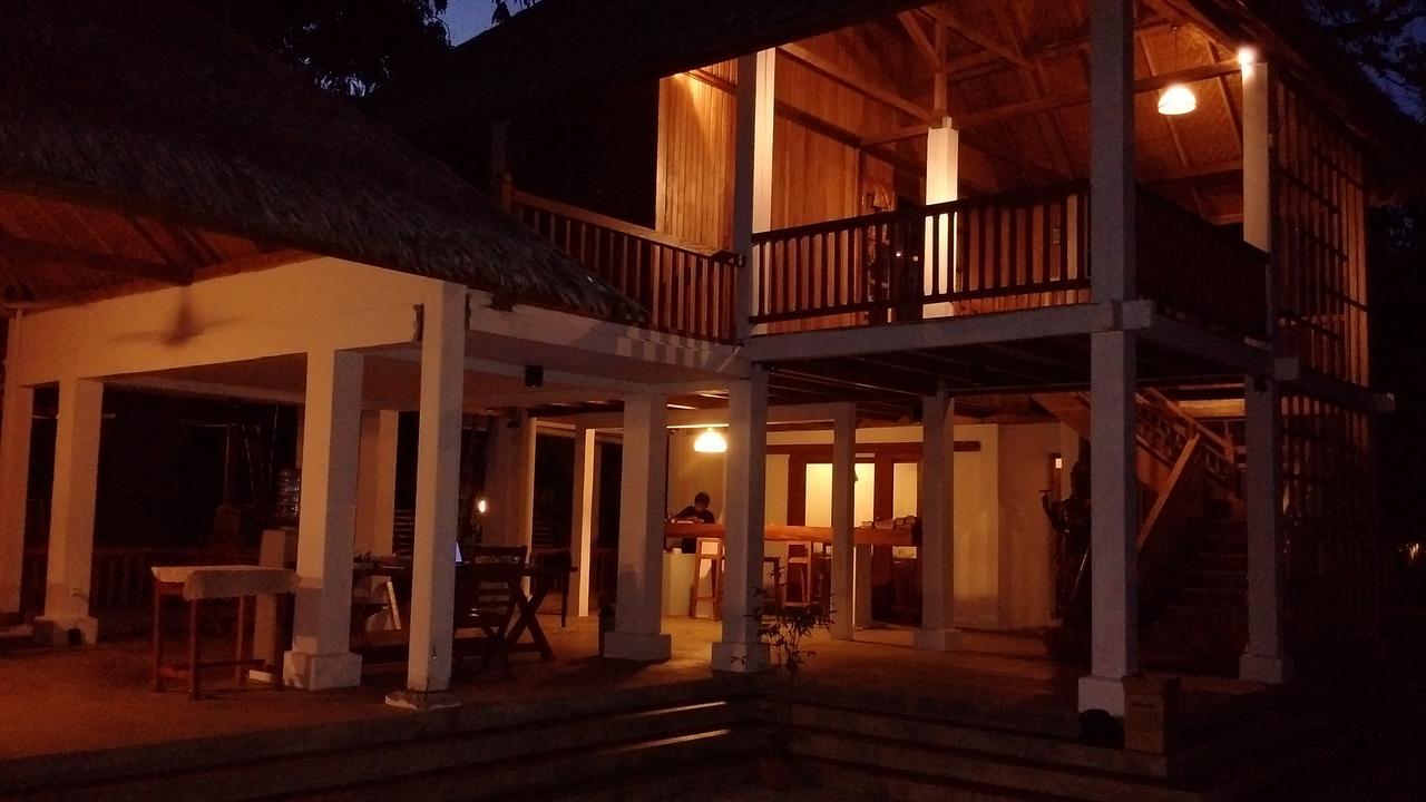 Jonaths Cottage Bunaken Εξωτερικό φωτογραφία