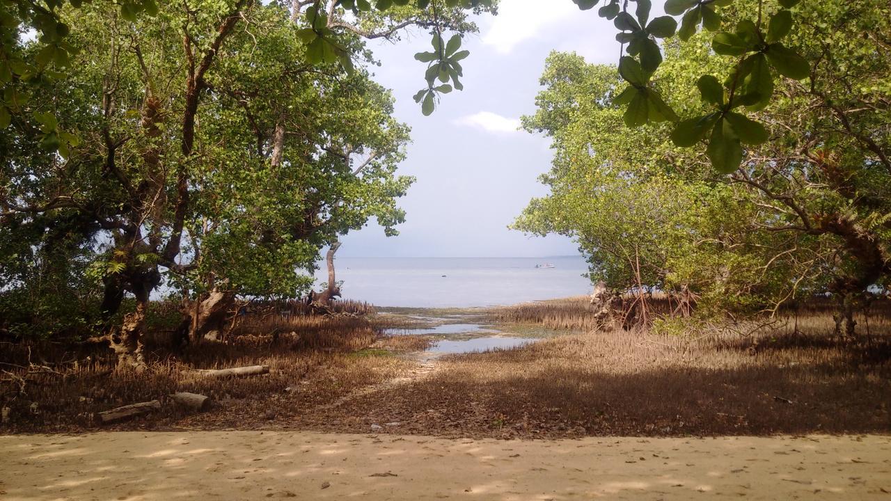 Jonaths Cottage Bunaken Εξωτερικό φωτογραφία