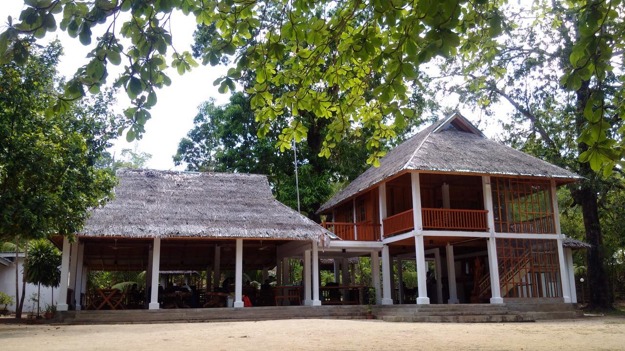 Jonaths Cottage Bunaken Εξωτερικό φωτογραφία
